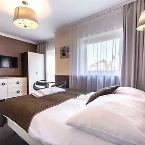 Aparthotel 33 Blisko Plazy